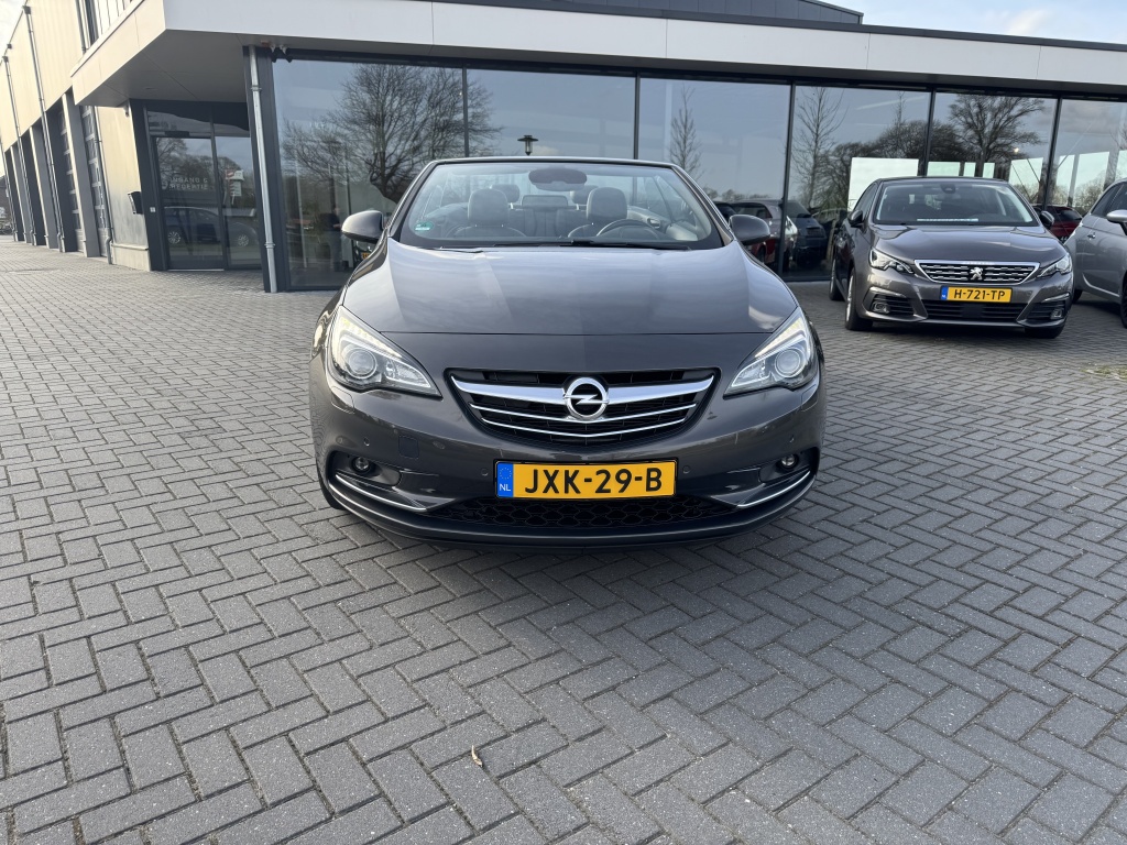 Opel Cascada Opel Cascada 1.6 Turbo Cosmo MET NIEUWE MOTOR!!!