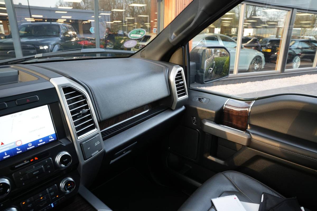 Ford F-150 Ford USA F150 3.5 V6 Ecoboost SuperCrew Dubbel Cabine Panoramadak Leer Stoelvent. Camera Trekhaak DC