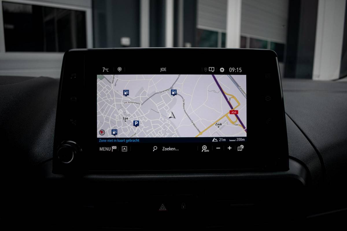 Opel Combo Opel Combo 1.5D L1H1 Edition|CAMERA|TREKHAAK|PDC|CARPLAY|DODEHOEKDETECTIE|CLIMATE