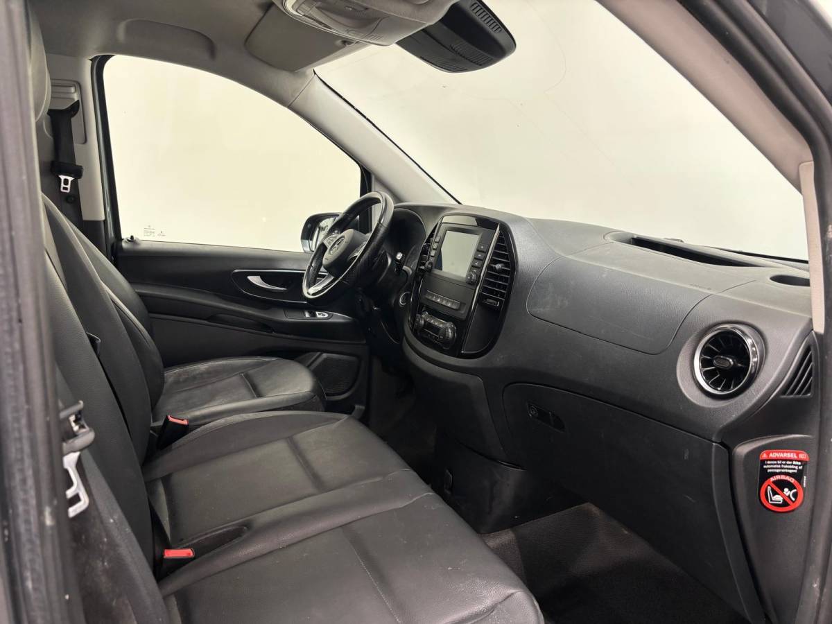 Mercedes-Benz Vito Mercedes-Benz Vito 114 CDI Extra Lang Automaat Airco ACC Camera Navigatie Apple Carplay/Android Auto Trekhaak Parkeersensoren