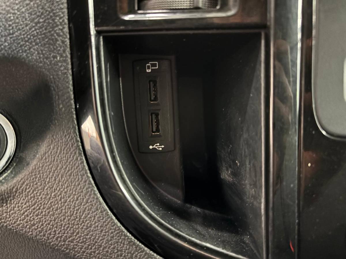 Mercedes-Benz Vito Mercedes-Benz Vito 114 CDI Extra Lang Automaat Airco ACC Camera Navigatie Apple Carplay/Android Auto Trekhaak Parkeersensoren