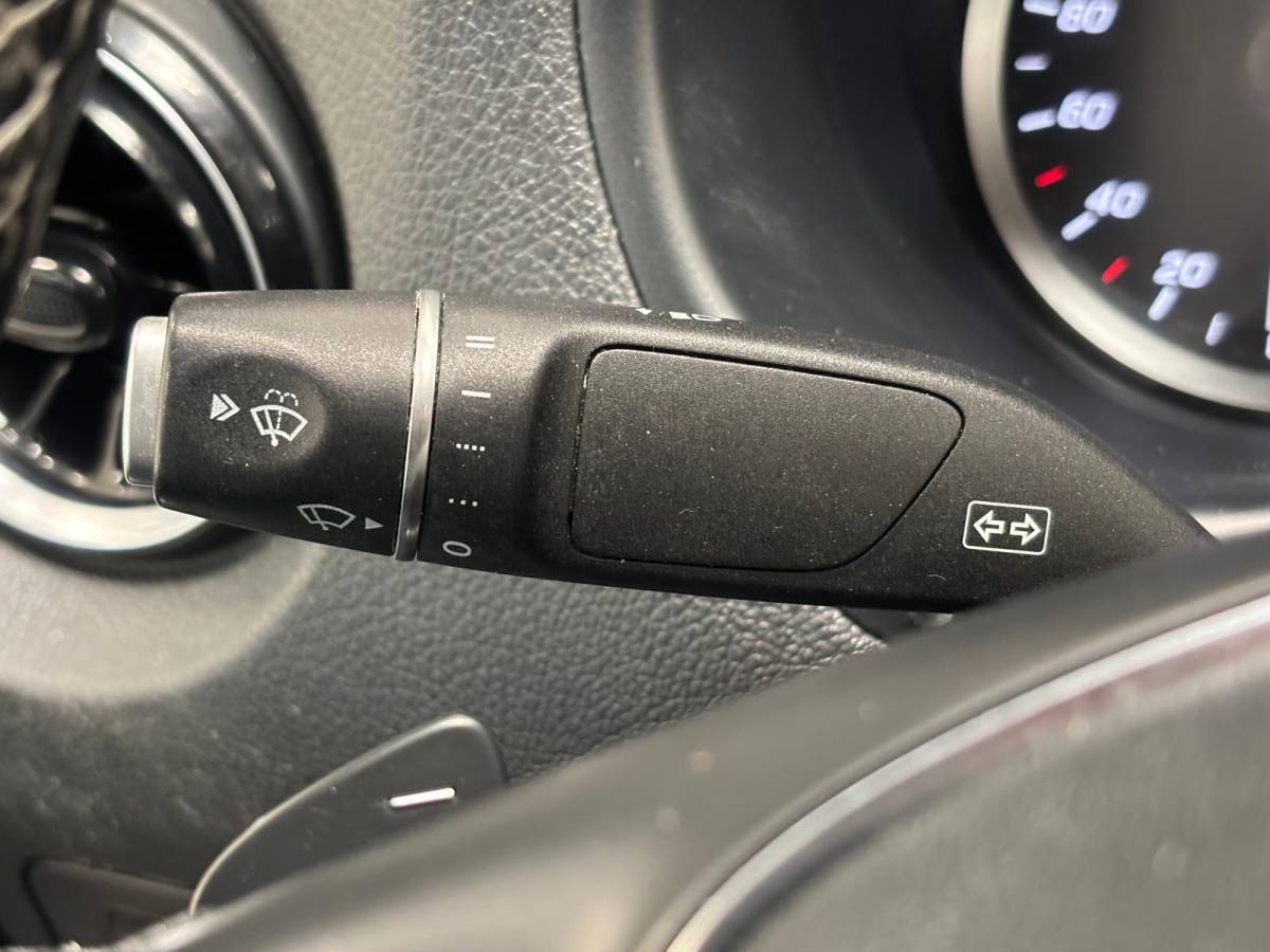 Mercedes-Benz Vito Mercedes-Benz Vito 114 CDI Extra Lang Automaat Airco ACC Camera Navigatie Apple Carplay/Android Auto Trekhaak Parkeersensoren