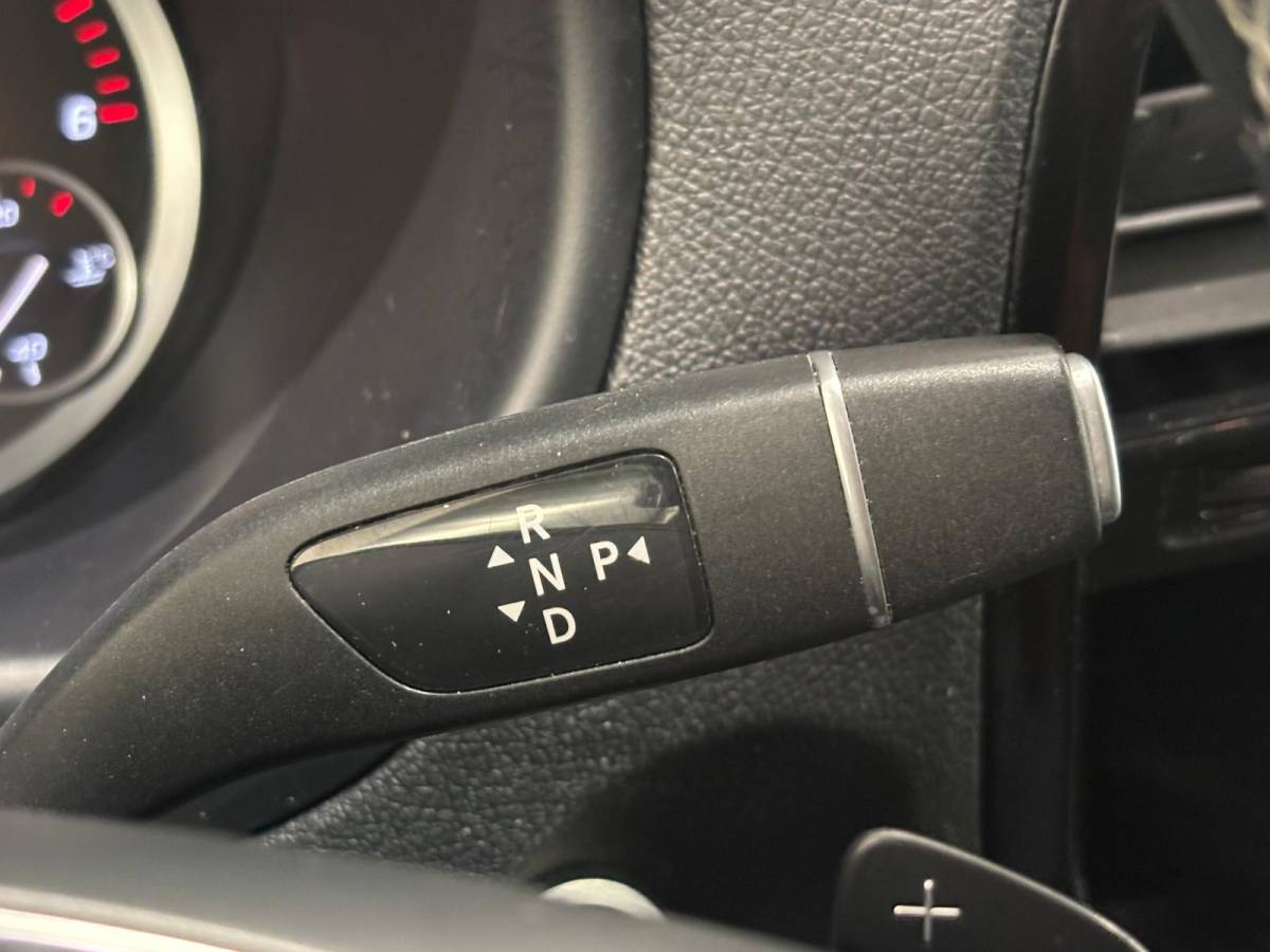 Mercedes-Benz Vito Mercedes-Benz Vito 114 CDI Extra Lang Automaat Airco ACC Camera Navigatie Apple Carplay/Android Auto Trekhaak Parkeersensoren