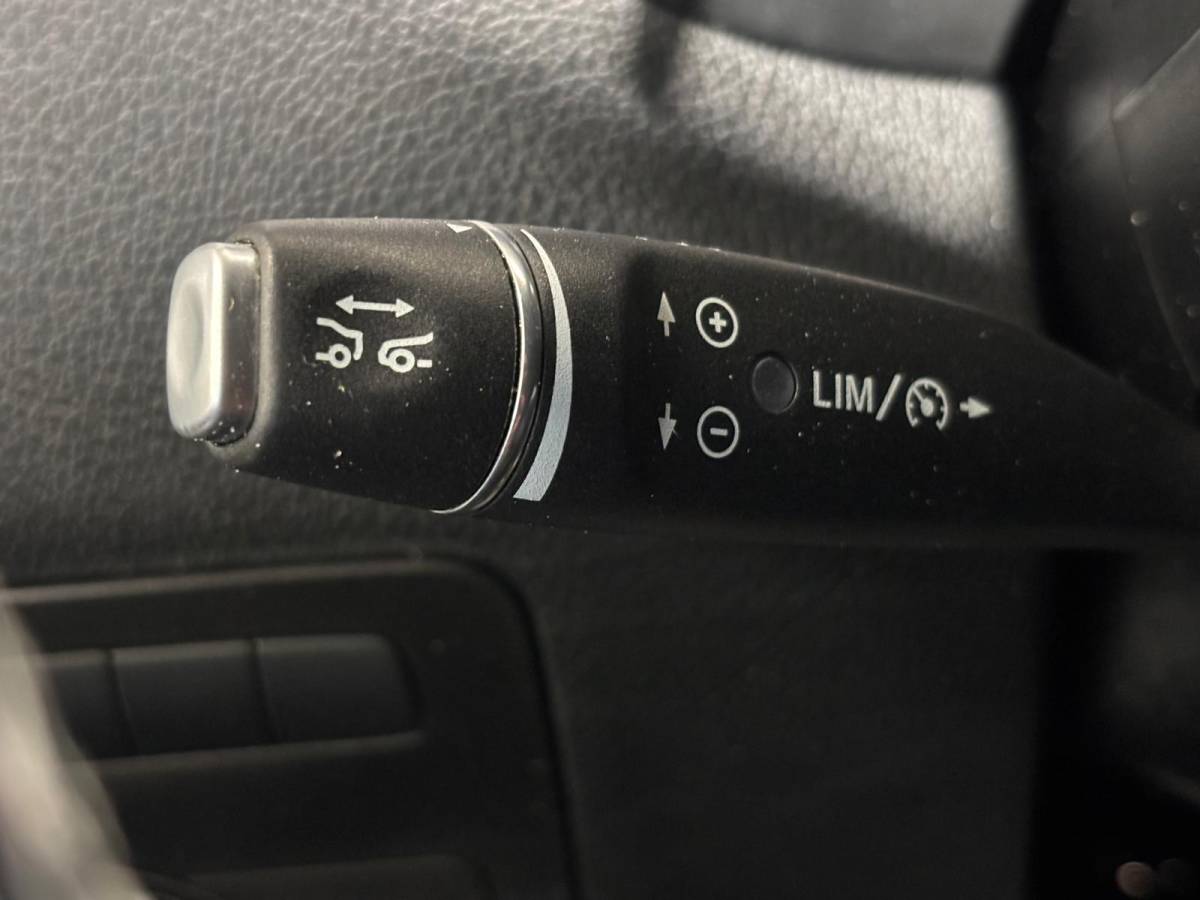Mercedes-Benz Vito Mercedes-Benz Vito 114 CDI Extra Lang Automaat Airco ACC Camera Navigatie Apple Carplay/Android Auto Trekhaak Parkeersensoren