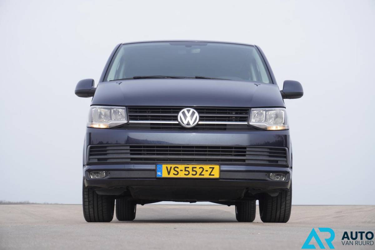 Volkswagen Transporter Volkswagen Transporter 2.0 TDI L2H1 DC * Dubbele cabine *