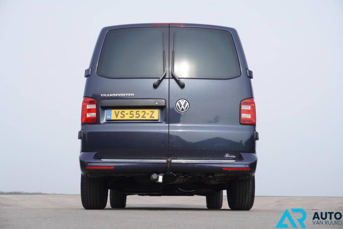 Volkswagen Transporter Volkswagen Transporter 2.0 TDI L2H1 DC * Dubbele cabine *