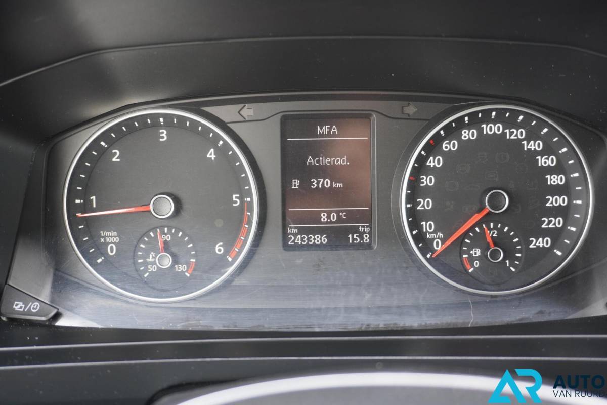 Volkswagen Transporter Volkswagen Transporter 2.0 TDI L2H1 DC * Dubbele cabine *
