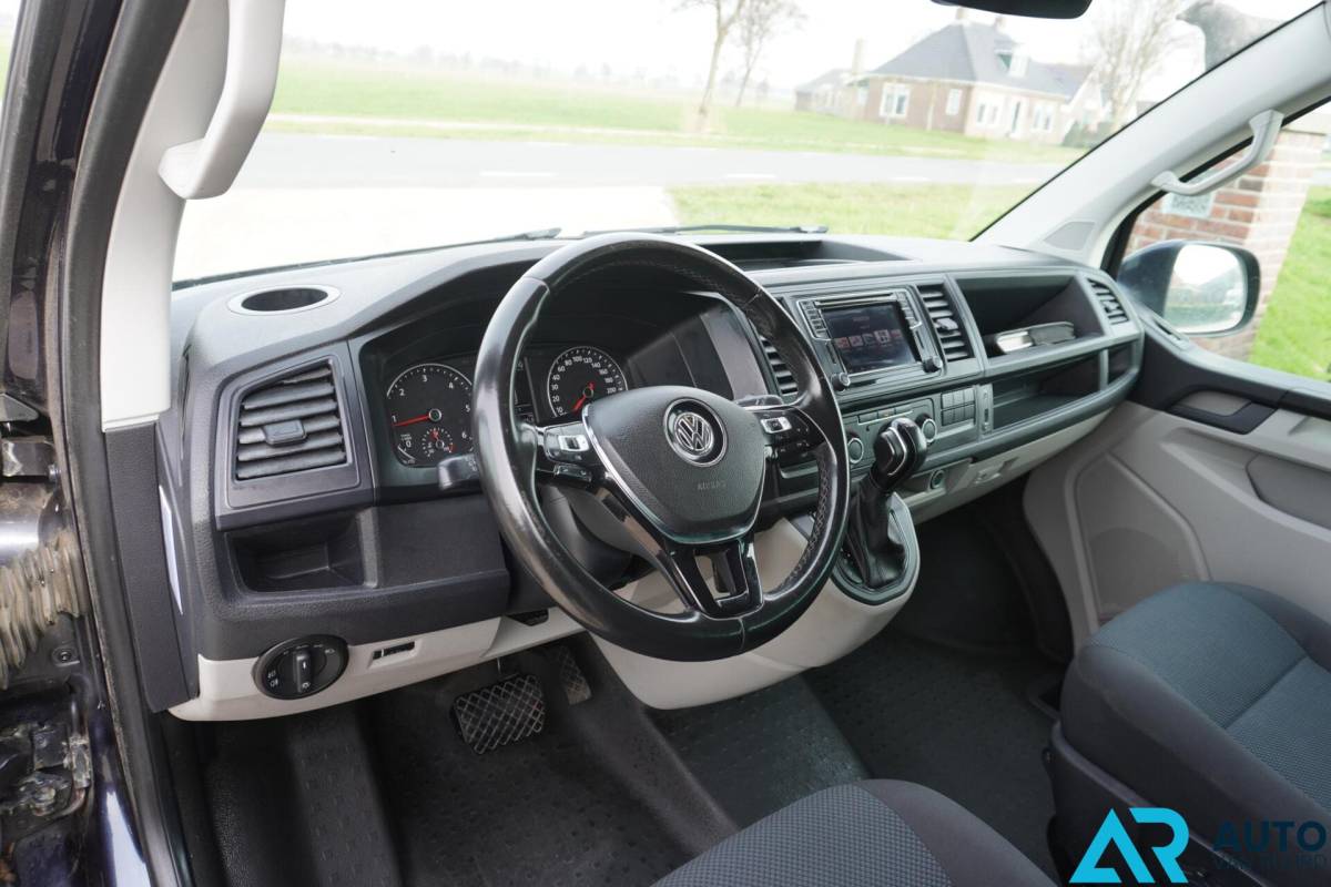 Volkswagen Transporter Volkswagen Transporter 2.0 TDI L2H1 DC * Dubbele cabine *