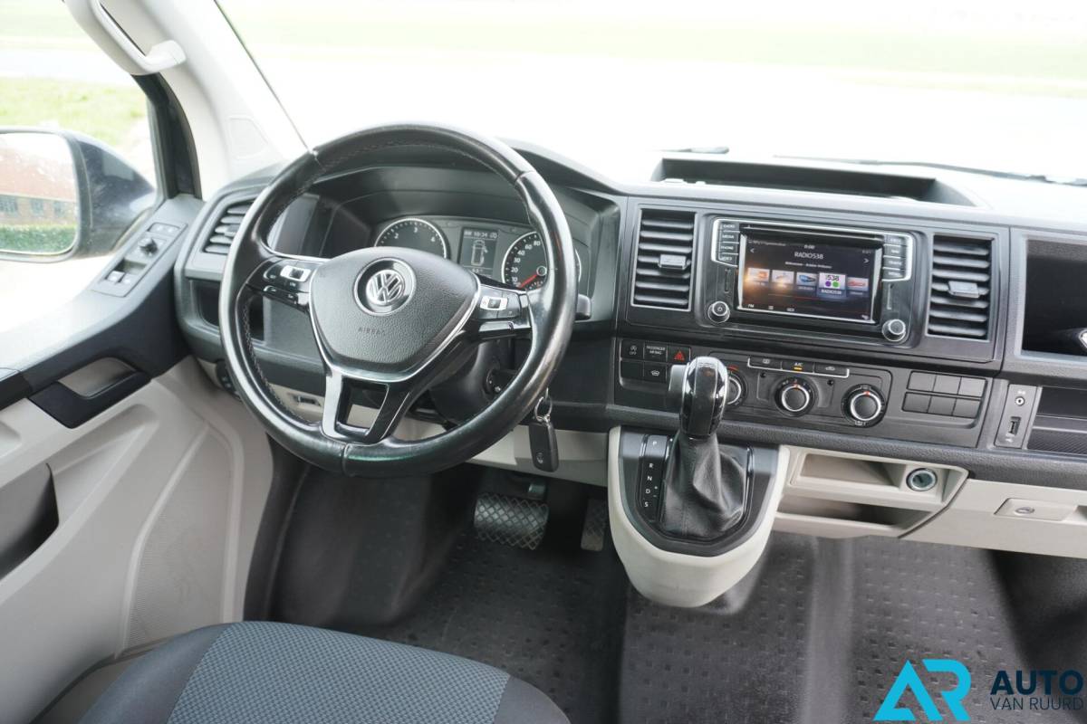 Volkswagen Transporter Volkswagen Transporter 2.0 TDI L2H1 DC * Dubbele cabine *