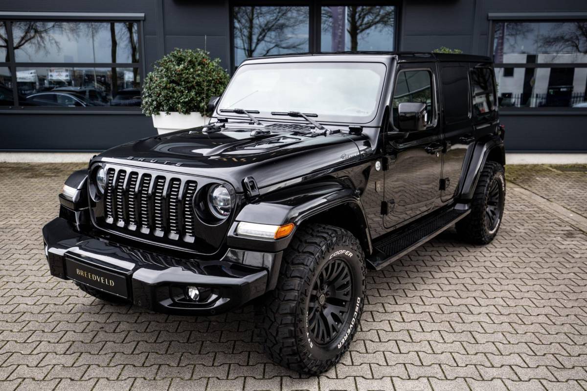 Jeep Wrangler Jeep Wrangler 2.0T Sahara BRUTE