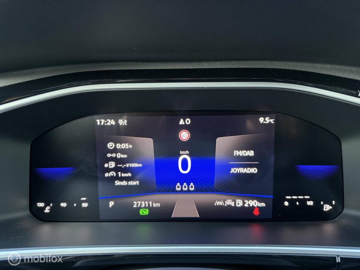 Volkswagen T-Roc Volkswagen T-Roc 1.5 TSI DSG R-Line ADABCR*HAAK*CAMERA*CARPLAY