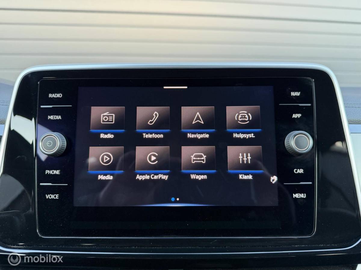 Volkswagen T-Roc Volkswagen T-Roc 1.5 TSI DSG R-Line ADABCR*HAAK*CAMERA*CARPLAY