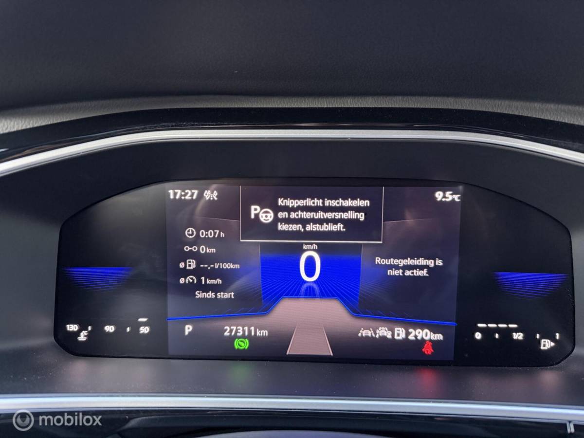 Volkswagen T-Roc Volkswagen T-Roc 1.5 TSI DSG R-Line ADABCR*HAAK*CAMERA*CARPLAY