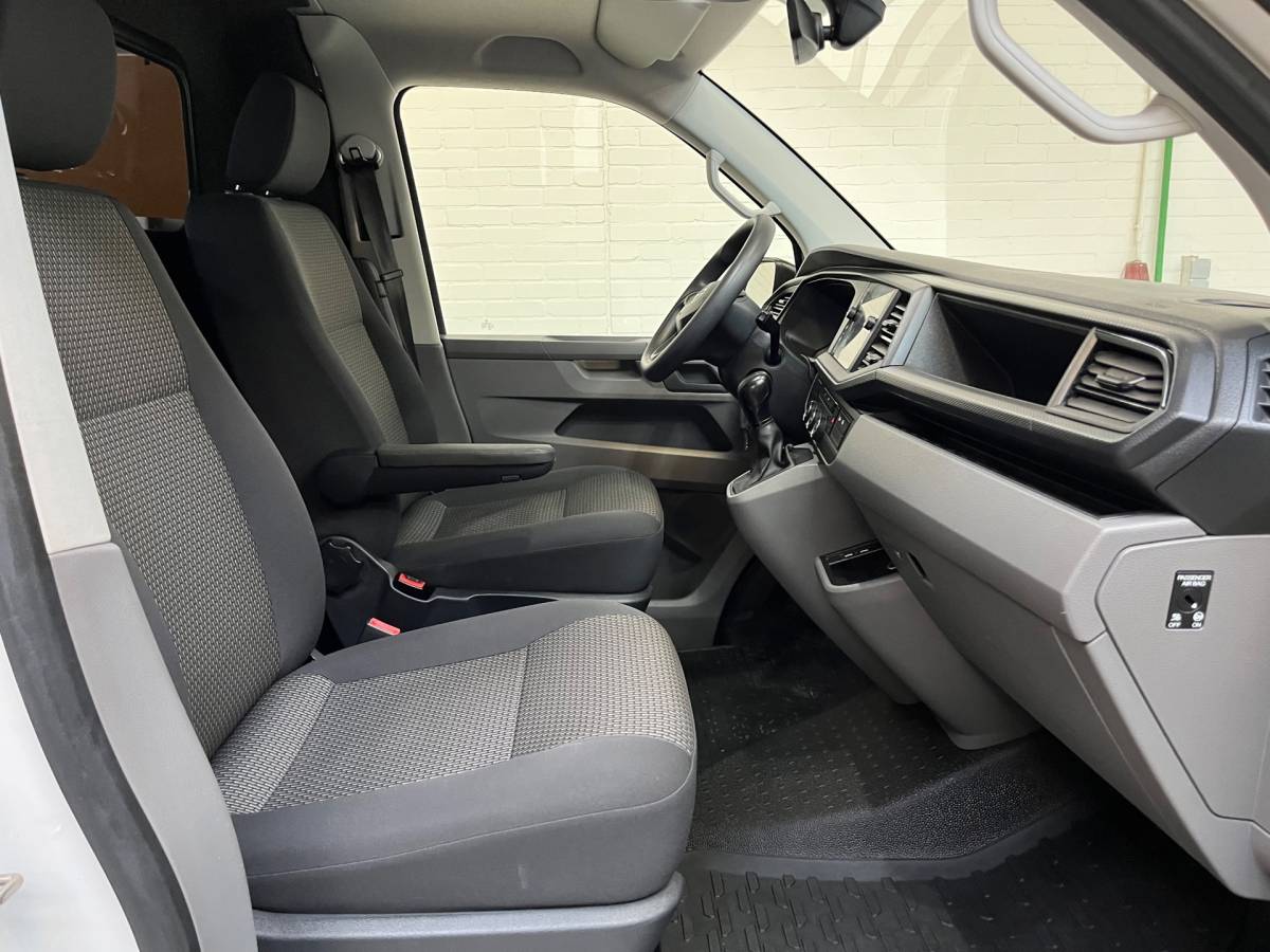 Volkswagen Transporter Volkswagen Transporter L2H1 DSG Automaat Servicewagen 2.0 TDI 150PK 4 Motion 4×4 euro6, Inrichting, V230, Trekhaak, RIJKLAARPRIJS!