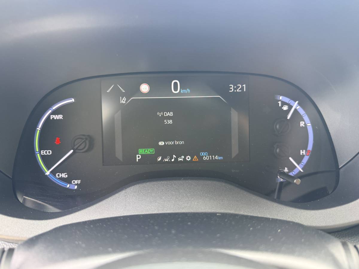 Toyota Yaris Cross Toyota Yaris Cross 1.5 Hybrid Team D | LED | Navi | Keyless | Winterpakket | Adapt. Cruise | Apple/Android | Elektr. Klep