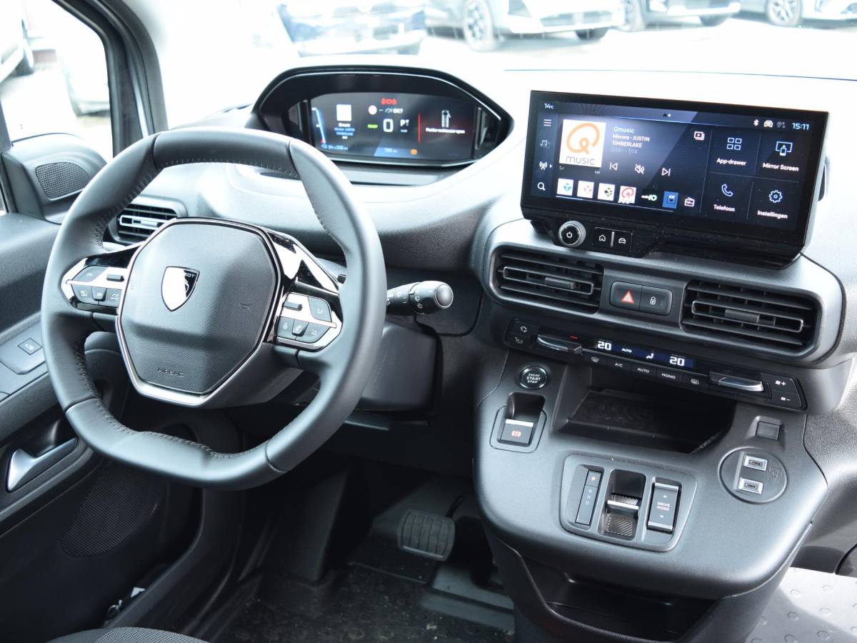 Peugeot e-Partner Peugeot e-Partner 136 L2 50 kWh | HOUTEN BETIMMERING |  2X SCHUIFDEUR | 16″ LMV | PACK WINTER | NAVI | CAMERA | CRUISE CONTROL