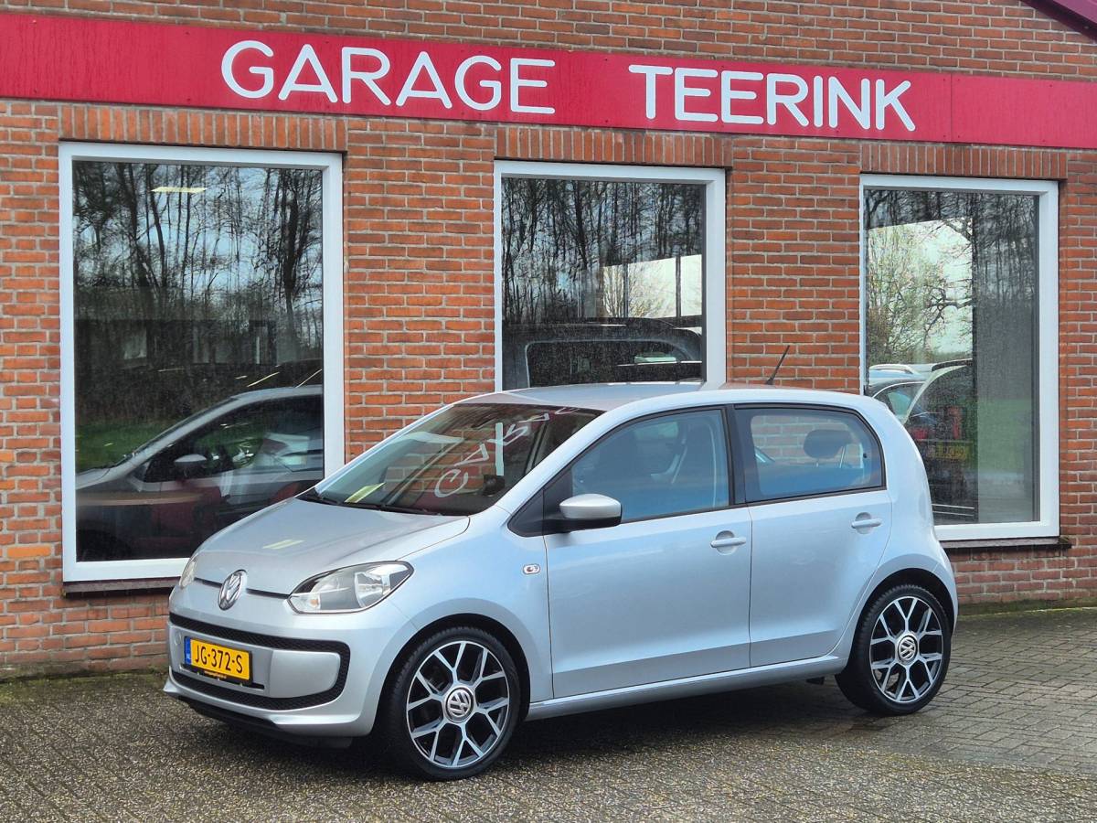 Volkswagen up! Volkswagen Up! 1.0 move up! BlueMotion 60PK 5drs airco, navi, elektr.ramen, radio/cd