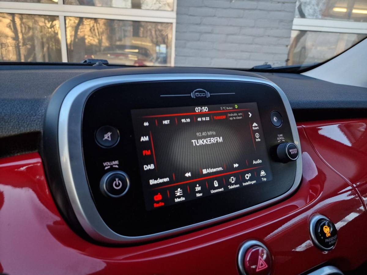 Fiat 500X Fiat 500 X 1.0 GSE Lounge|Adaptiefcruise|Trekhaak|Camera|PDC|Carplay|