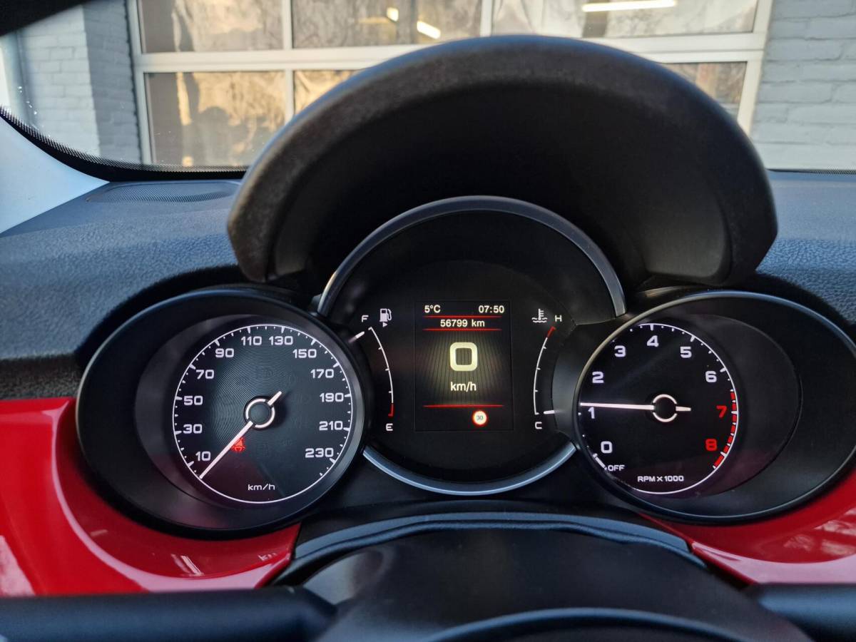 Fiat 500X Fiat 500 X 1.0 GSE Lounge|Adaptiefcruise|Trekhaak|Camera|PDC|Carplay|