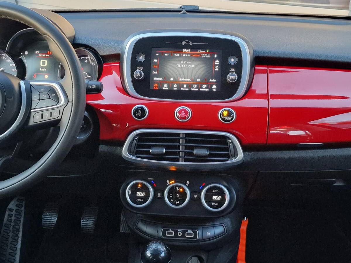 Fiat 500X Fiat 500 X 1.0 GSE Lounge|Adaptiefcruise|Trekhaak|Camera|PDC|Carplay|