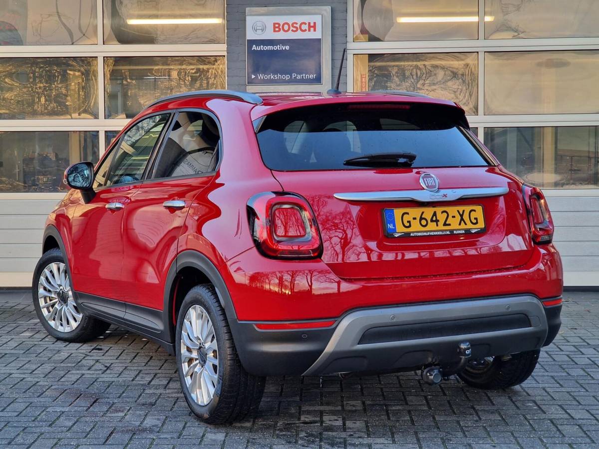 Fiat 500X Fiat 500 X 1.0 GSE Lounge|Adaptiefcruise|Trekhaak|Camera|PDC|Carplay|