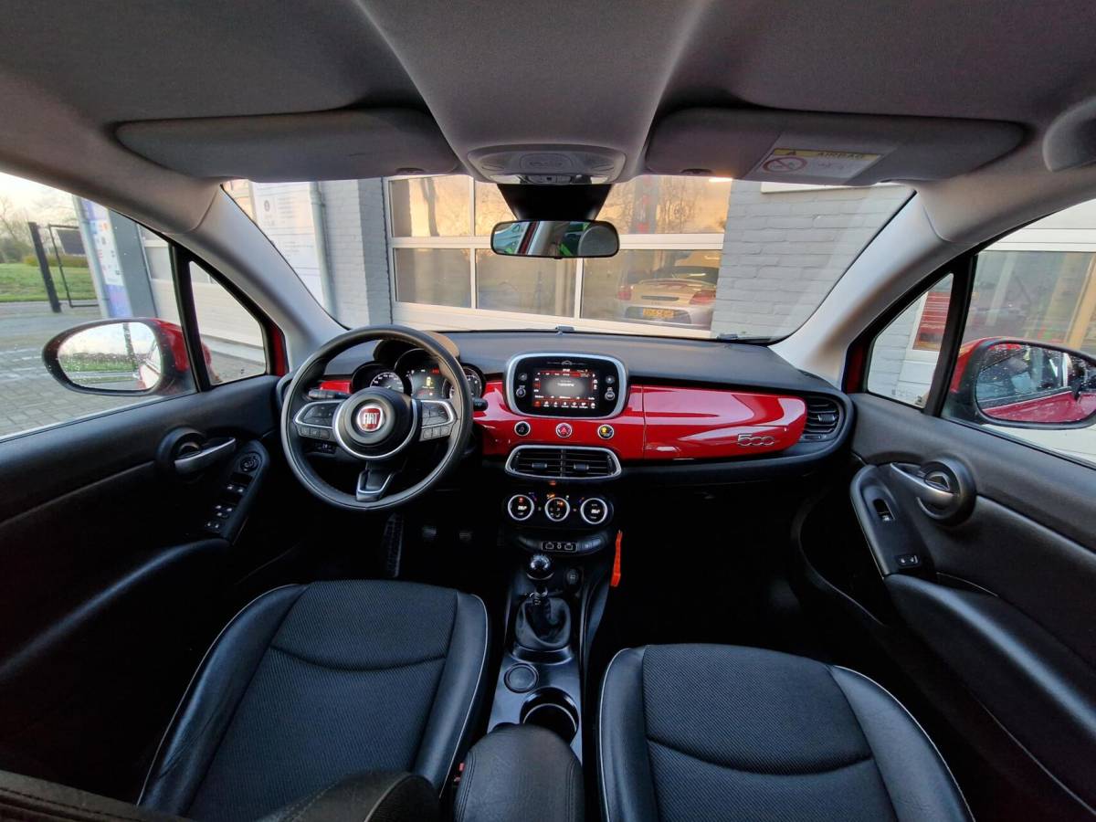 Fiat 500X Fiat 500 X 1.0 GSE Lounge|Adaptiefcruise|Trekhaak|Camera|PDC|Carplay|