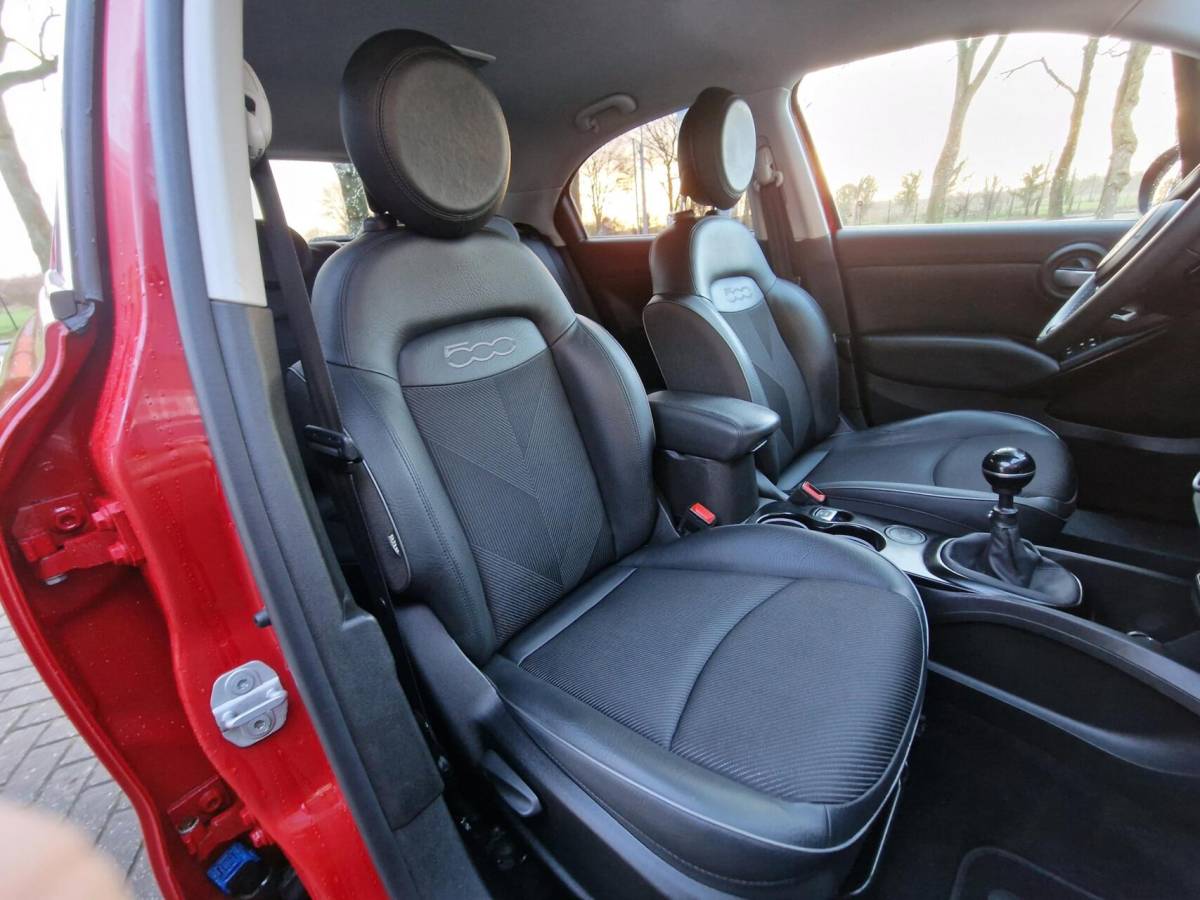 Fiat 500X Fiat 500 X 1.0 GSE Lounge|Adaptiefcruise|Trekhaak|Camera|PDC|Carplay|