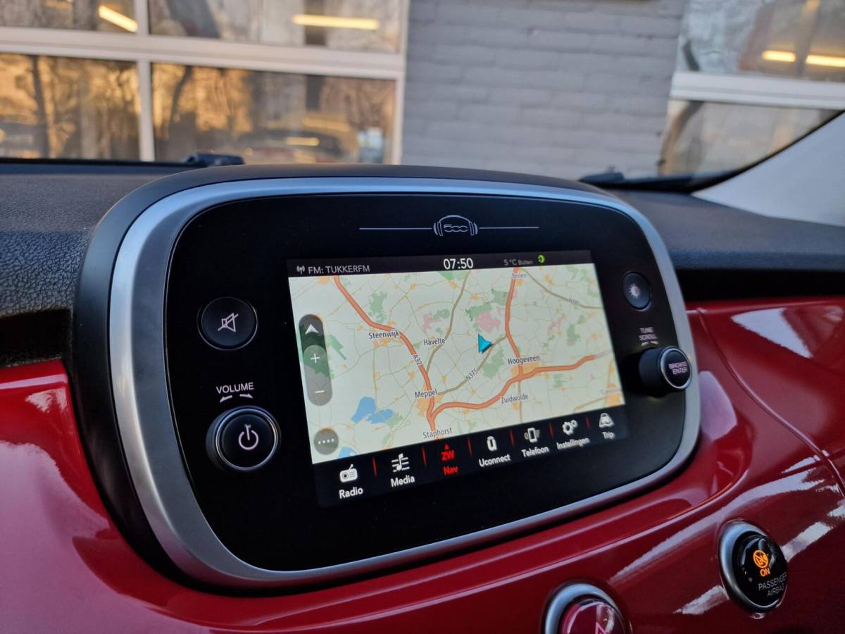 Fiat 500X Fiat 500 X 1.0 GSE Lounge|Adaptiefcruise|Trekhaak|Camera|PDC|Carplay|