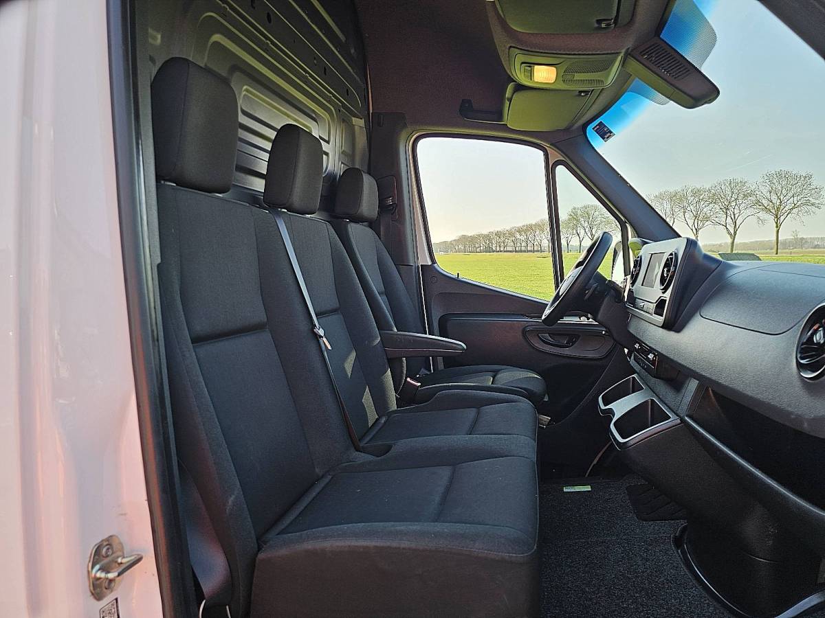 Mercedes-Benz Sprinter MERCEDES-BENZ SPRINTER 314 l2h2 mbux rwd euro6!