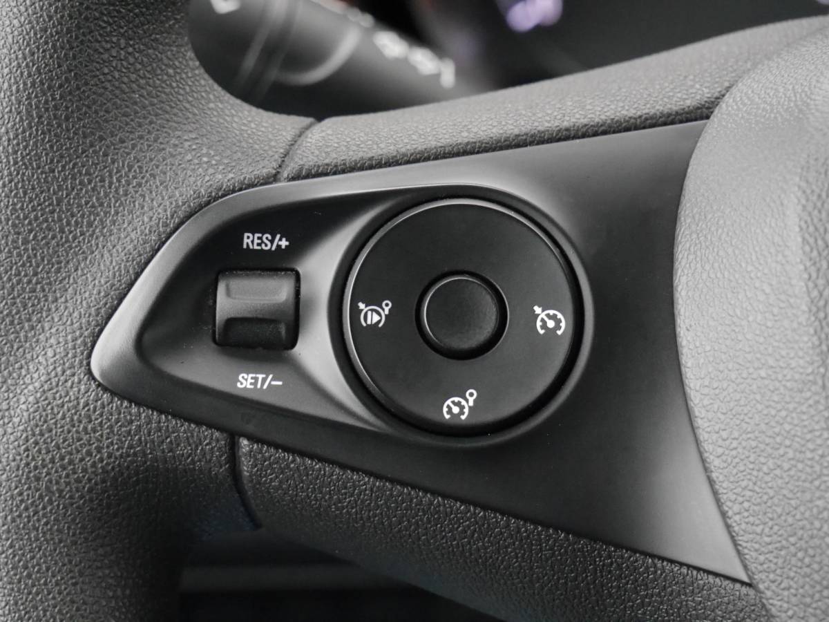 Opel Combo Opel Combo 1.5D 100pk L1H1 Edition | Airconditioning | Bluetooth | Cruise control | Laadruimte betimmering | Zijschuifdeur