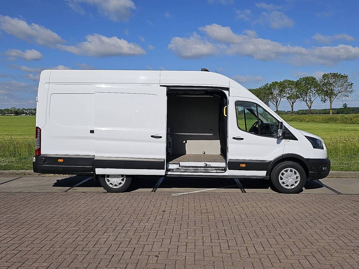 Ford Transit FORD TRANSIT 2.0 l4h3 rwd trekhaak