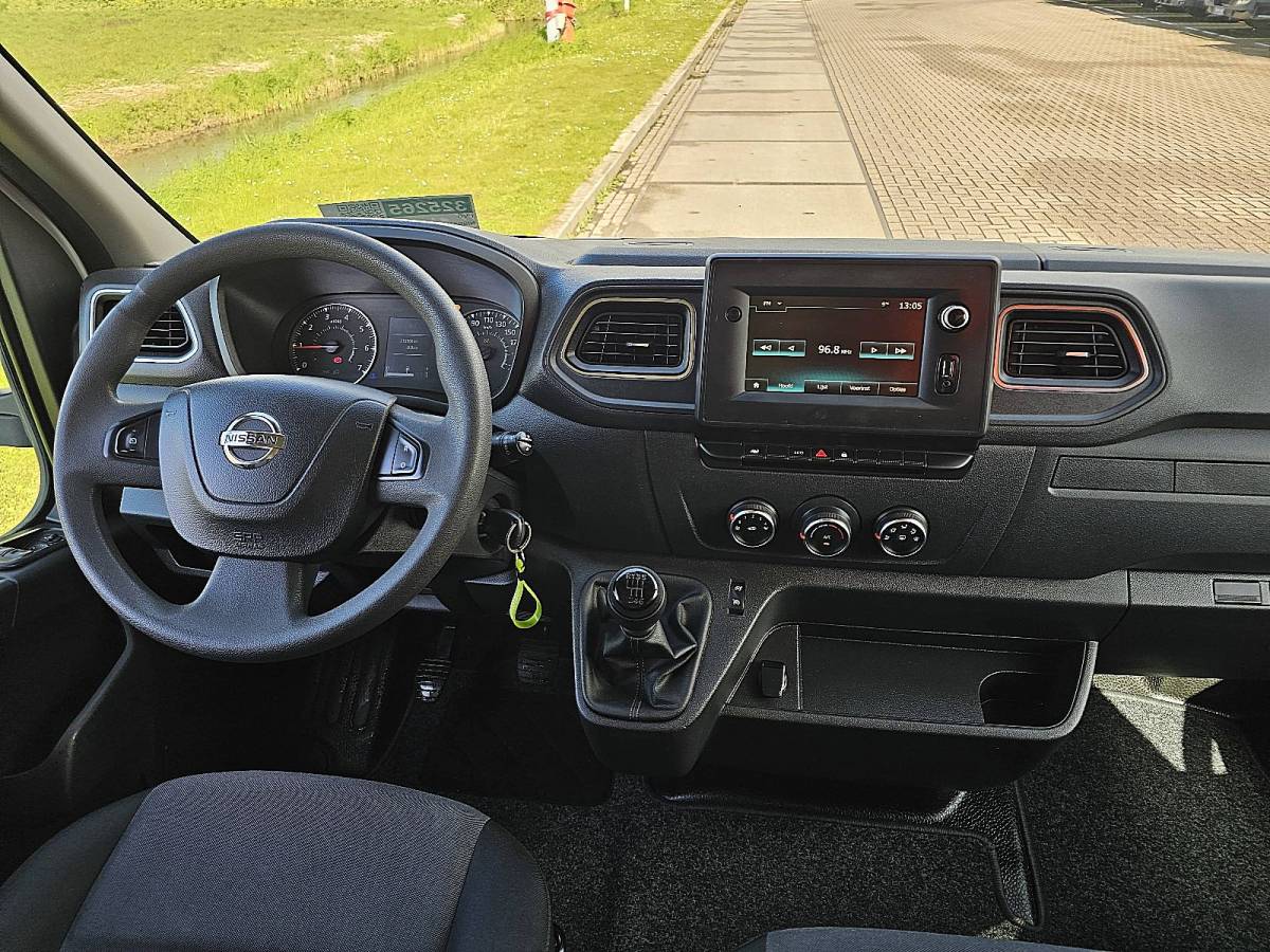 Nissan Interstar NISSAN INTERSTAR 2.3 ac laadklep euro6