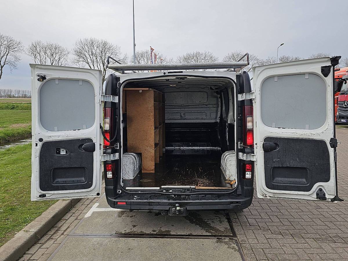 Renault Trafic RENAULT TRAFIC 1.6 DCI l2h1 airco imperiaal