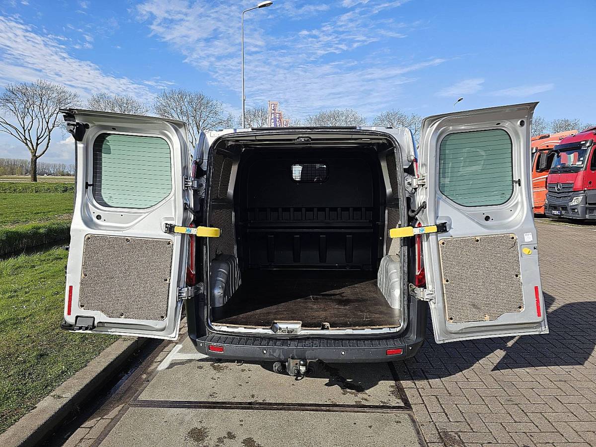 Ford Transit Custom FORD TRANSIT CUSTOM ac dubbel cabine 6p
