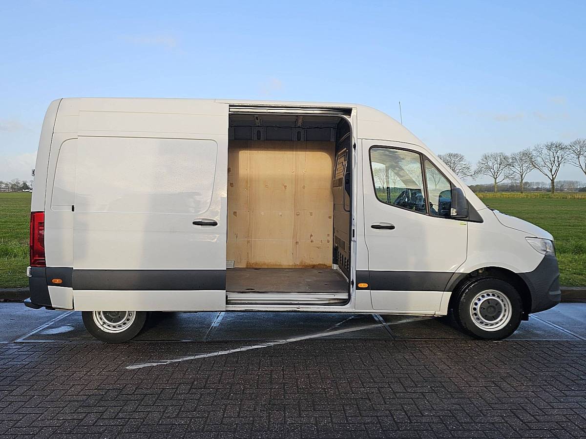 Mercedes-Benz Sprinter MERCEDES-BENZ SPRINTER 214 ac carplay euro6