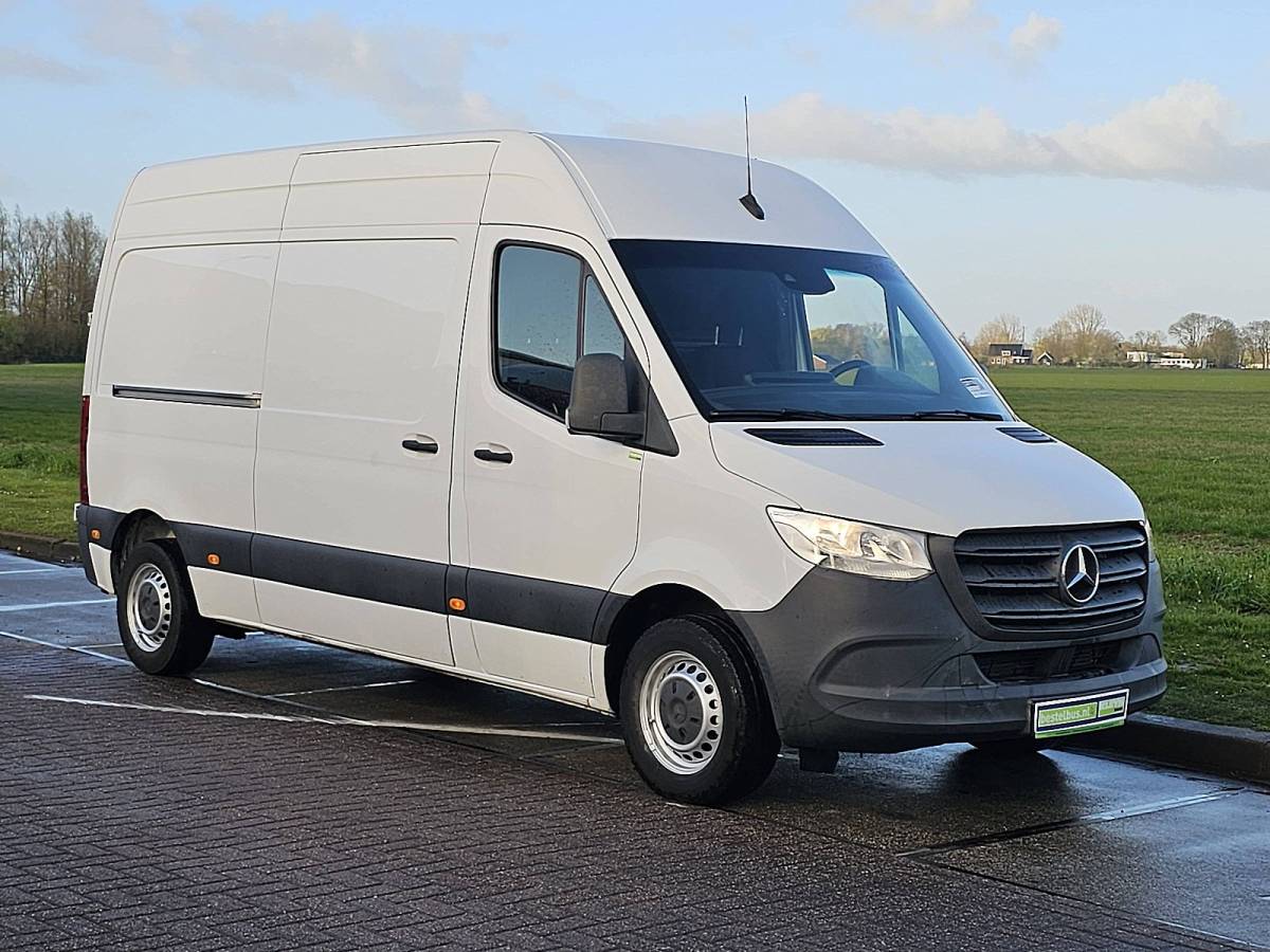 Mercedes-Benz Sprinter MERCEDES-BENZ SPRINTER 214 ac carplay euro6