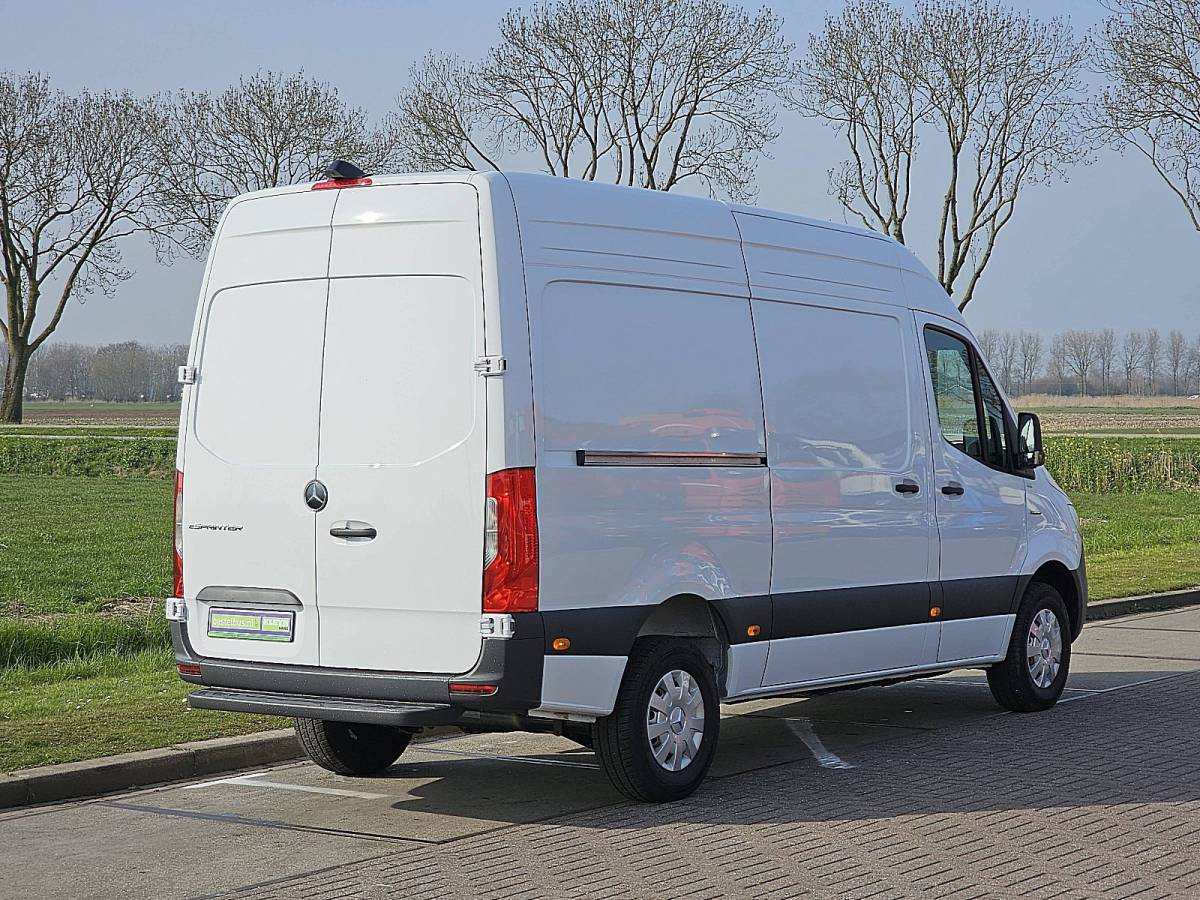 Mercedes-Benz eSprinter MERCEDES-BENZ ESPRINTER 314 56kwh 220km wltp