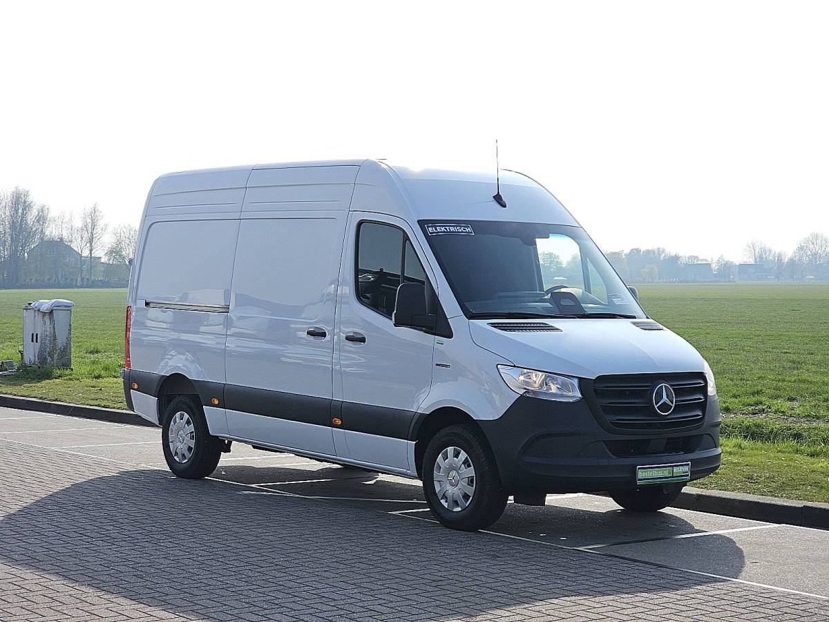Mercedes-Benz eSprinter MERCEDES-BENZ ESPRINTER 314 56kwh 220km wltp