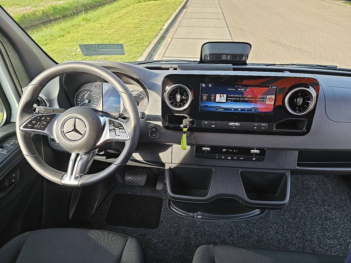 Mercedes-Benz eSprinter MERCEDES-BENZ ESPRINTER 314 56kwh 220km wltp