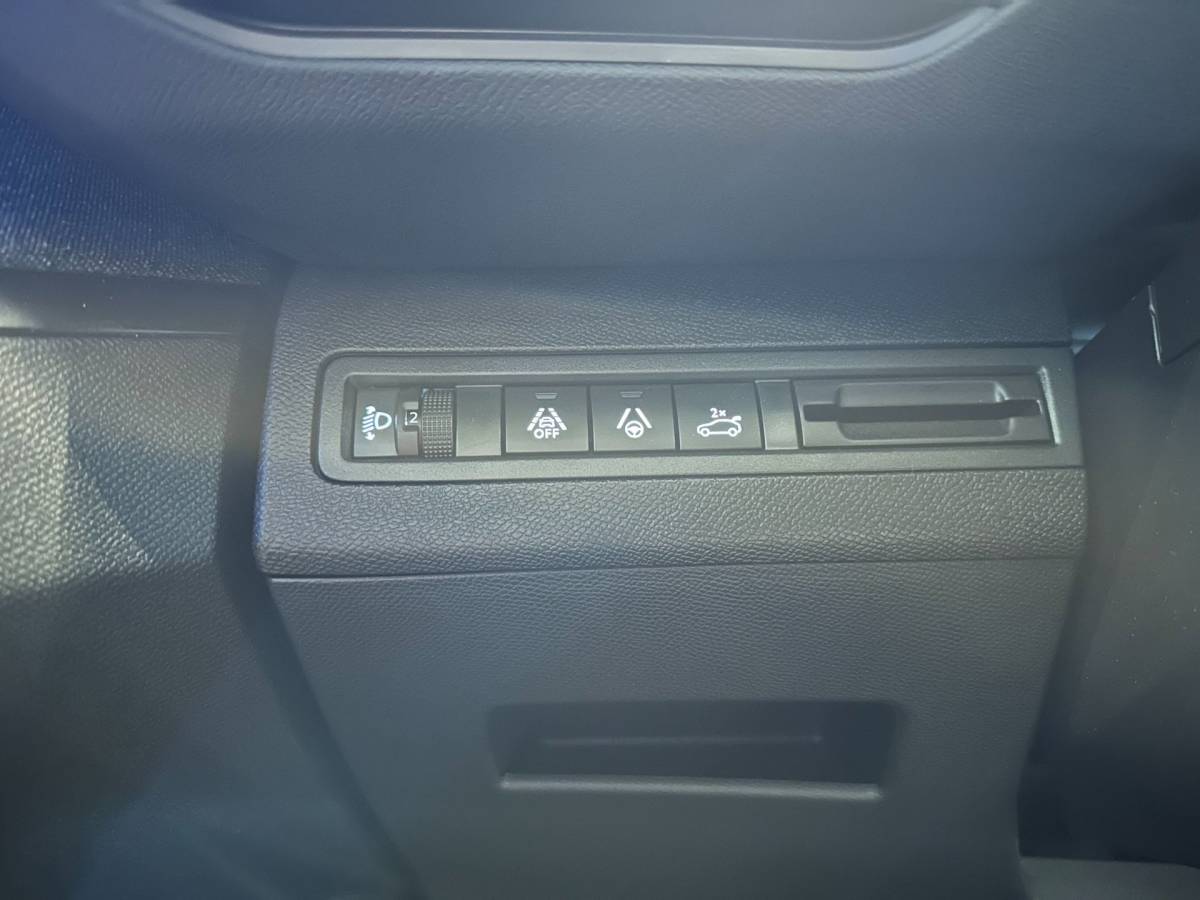 Peugeot 3008 Peugeot 3008 1.2 PureTech AUTOMAAT BLUE LEASE PREMIUM|NAVIGATIE|CLIMA AIRCO|APPLE CARPLAY+ANDROID|ADAPTIVE CRUISECONTROL|STOEL.VER
