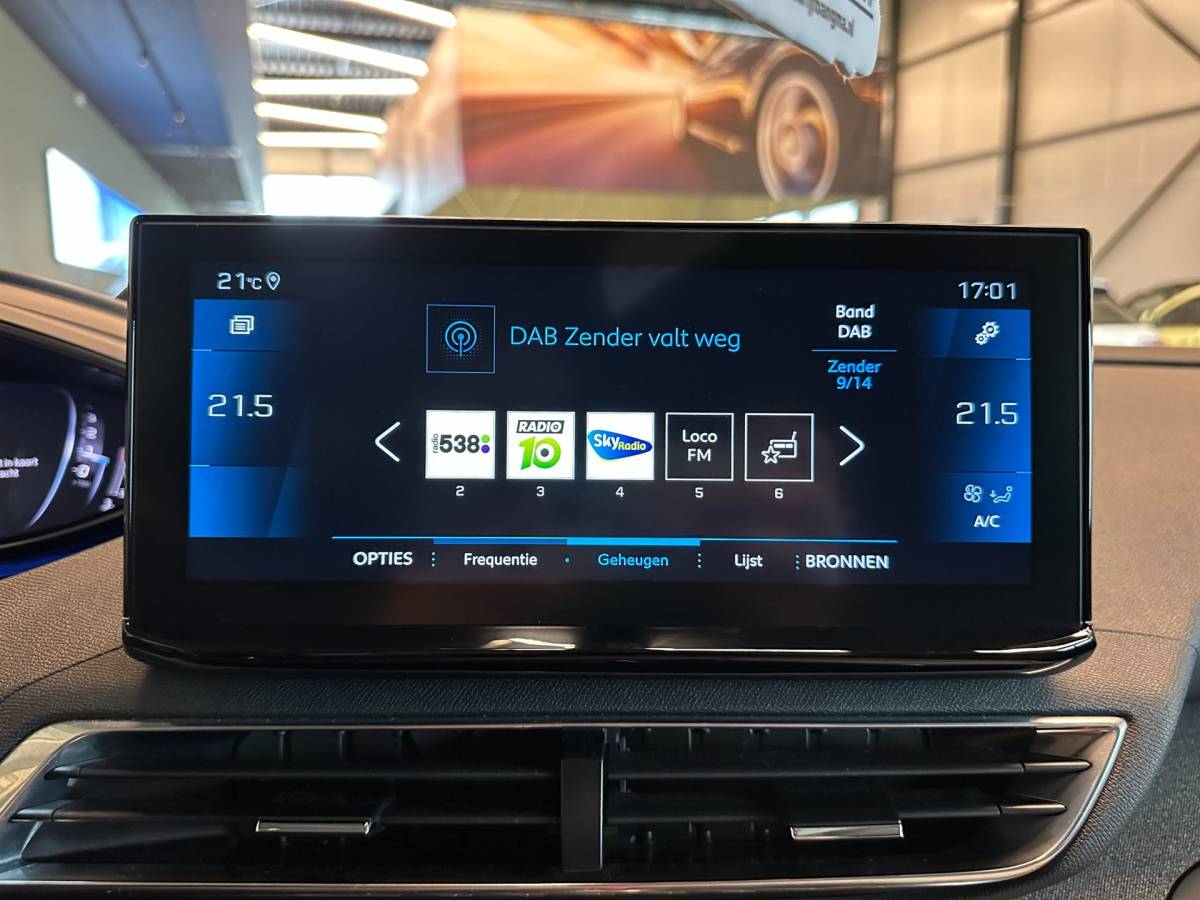 Peugeot 3008 Peugeot 3008 1.2 PureTech AUTOMAAT BLUE LEASE PREMIUM|NAVIGATIE|CLIMA AIRCO|APPLE CARPLAY+ANDROID|ADAPTIVE CRUISECONTROL|STOEL.VER