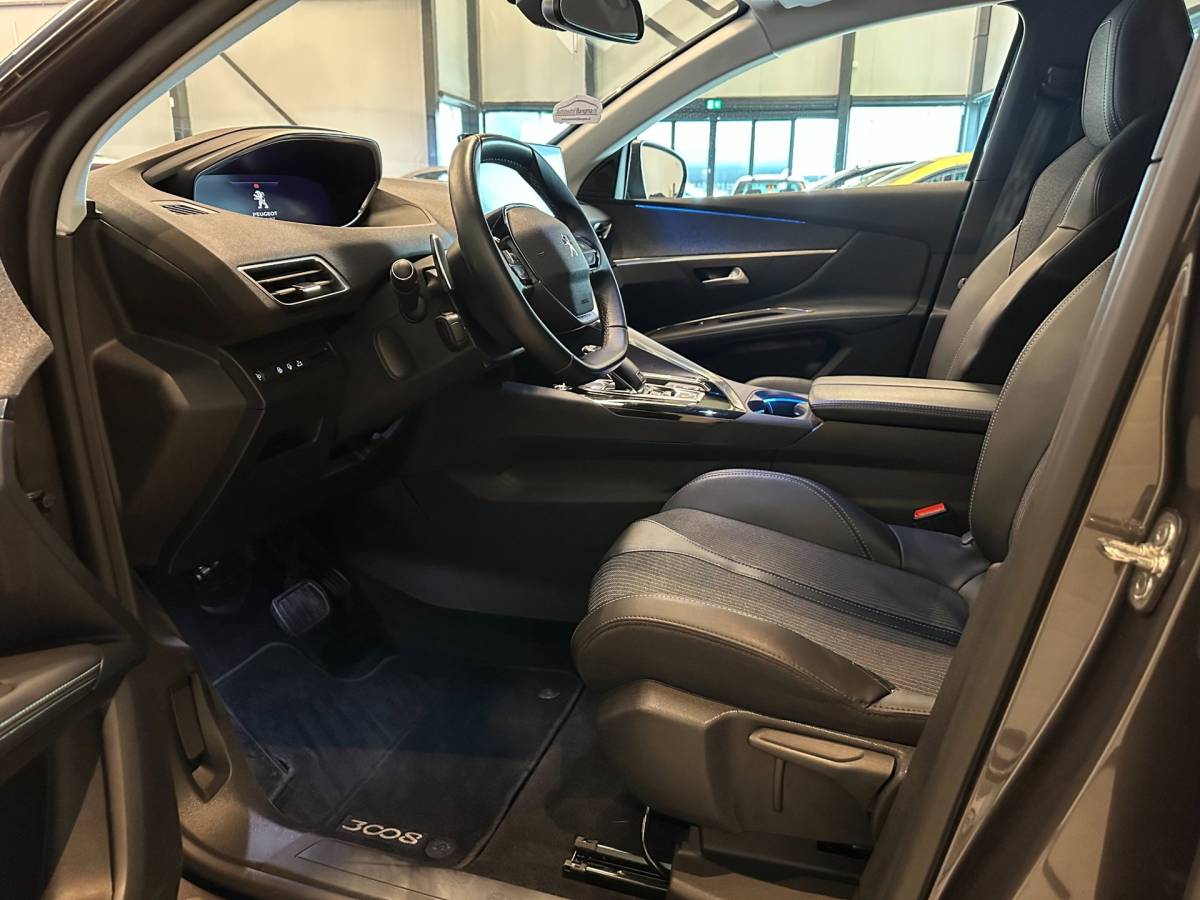 Peugeot 3008 Peugeot 3008 1.2 PureTech AUTOMAAT BLUE LEASE PREMIUM|NAVIGATIE|CLIMA AIRCO|APPLE CARPLAY+ANDROID|ADAPTIVE CRUISECONTROL|STOEL.VER
