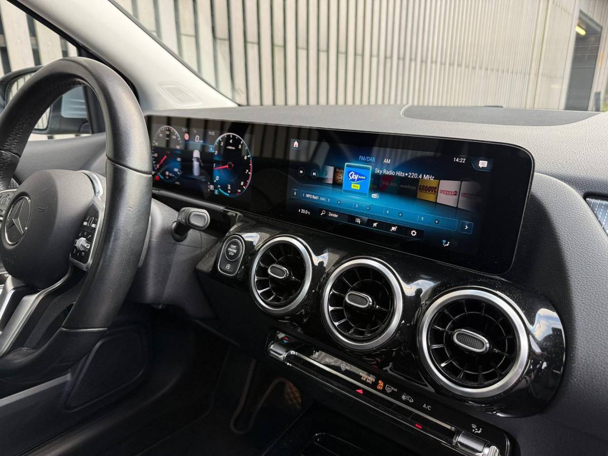 Mercedes-Benz B-Klasse Mercedes-Benz B-klasse 200 Business Solution / Widescreen / Camera