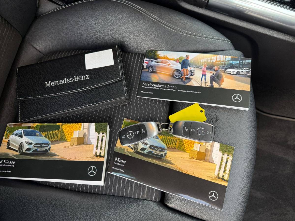 Mercedes-Benz B-Klasse Mercedes-Benz B-klasse 200 Business Solution / Widescreen / Camera