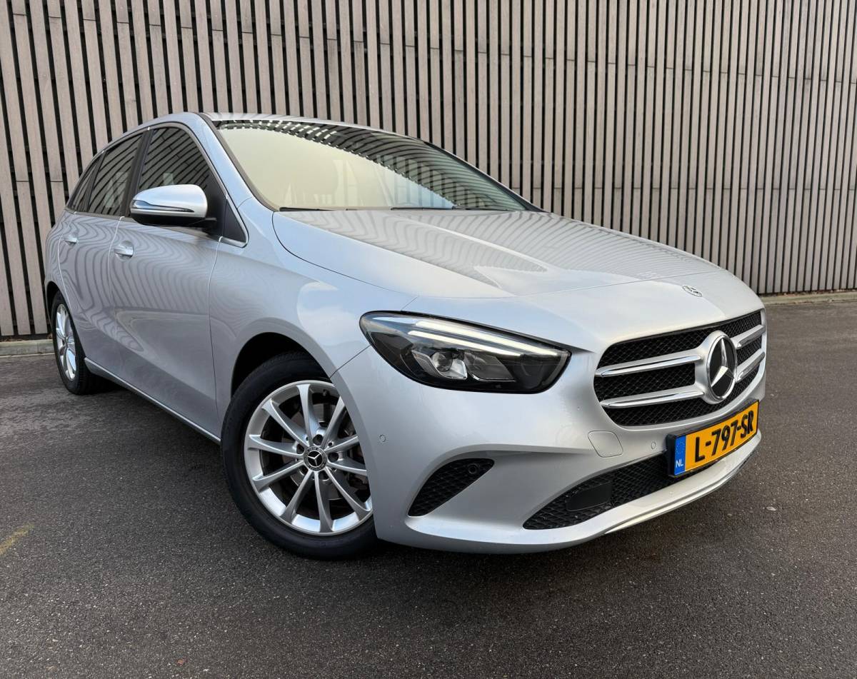 Mercedes-Benz B-Klasse Mercedes-Benz B-klasse 200 Business Solution / Widescreen / Camera