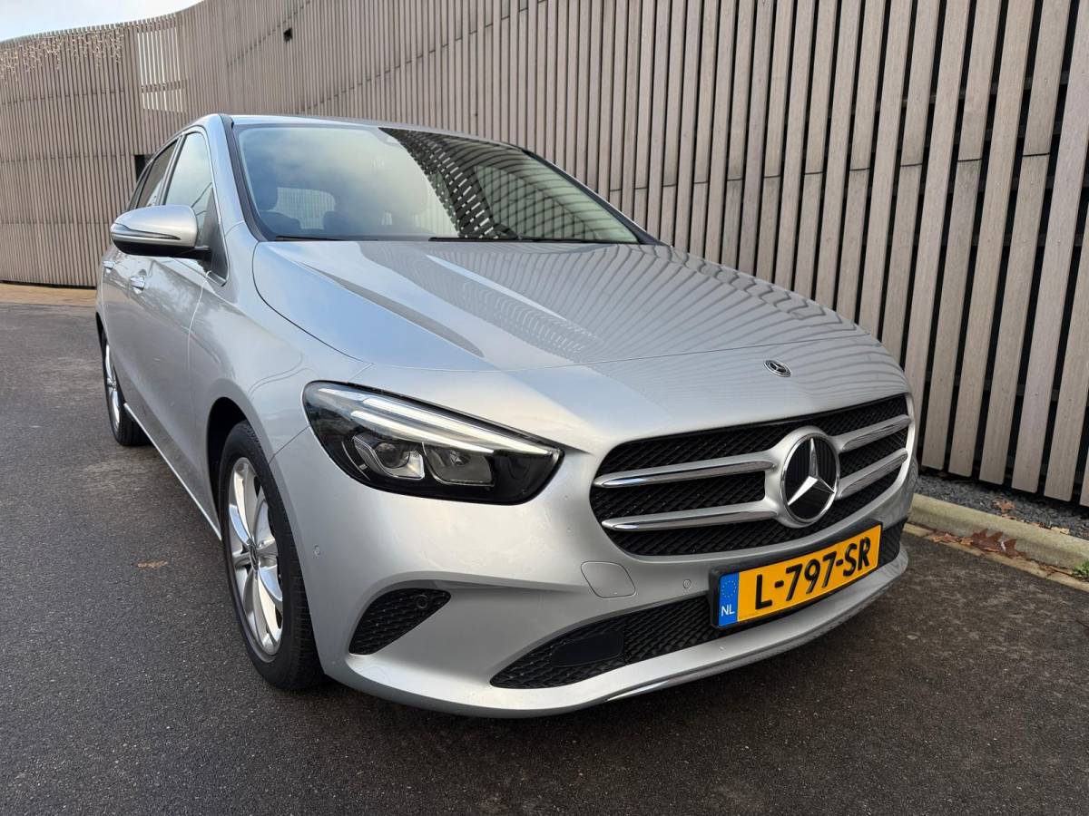 Mercedes-Benz B-Klasse Mercedes-Benz B-klasse 200 Business Solution / Widescreen / Camera