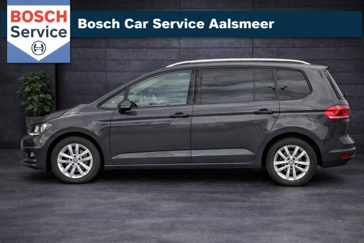 Volkswagen Touran Volkswagen Touran 1.5 TSI Comfortline Business 7p / NAP / CAMERA / NAVI / GARANTIE