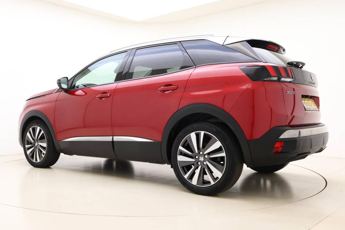 Peugeot 3008 Peugeot 3008 1.2 PureTech Allure | Apple Carplay/Android Auto | Cruise Control | Climate Control | Parkeercamera | Navigatie systeem full map |
