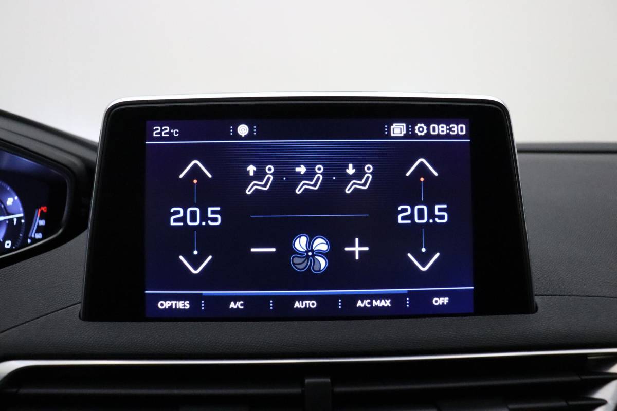 Peugeot 3008 Peugeot 3008 1.2 PureTech Allure | Apple Carplay/Android Auto | Cruise Control | Climate Control | Parkeercamera | Navigatie systeem full map |