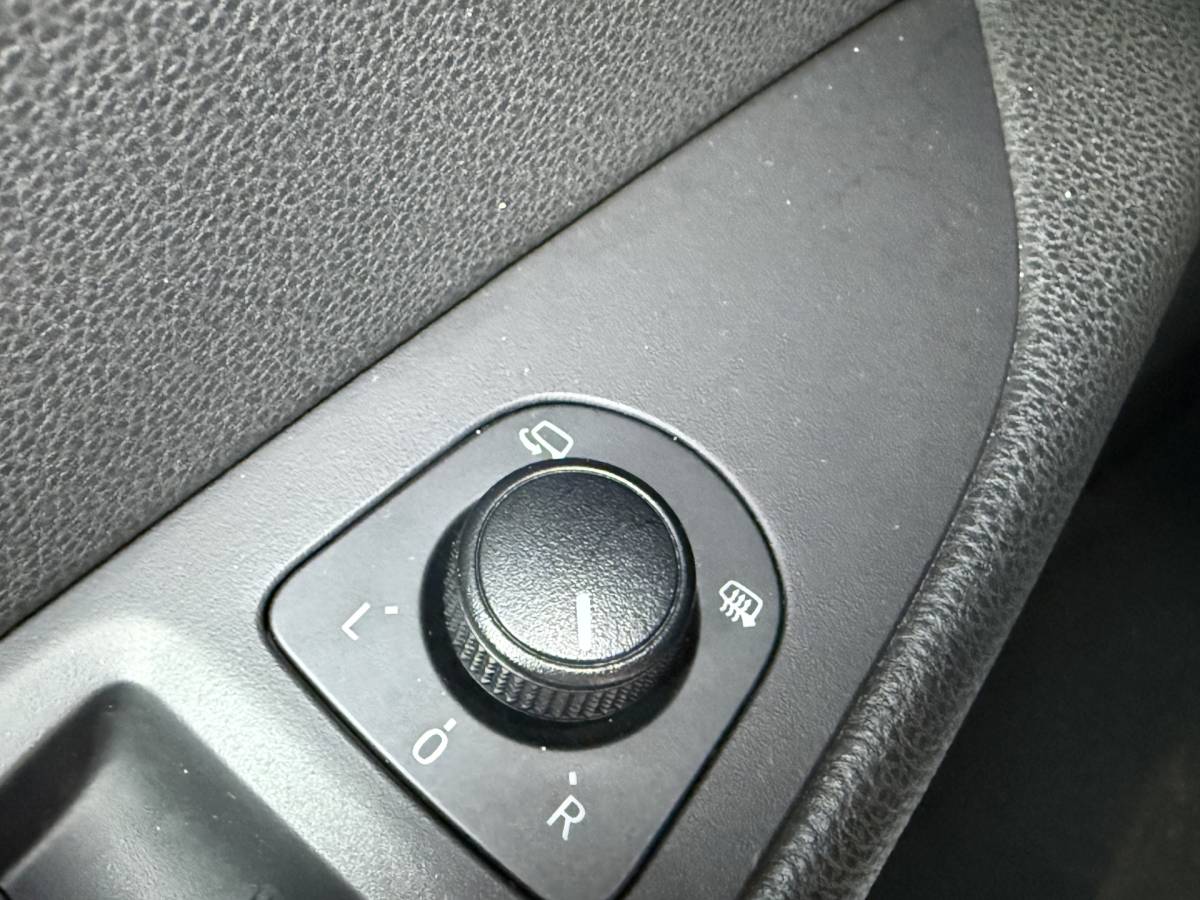 SEAT Leon SEAT Leon BWJ 2013 1.4 TSI 123 PK FR Business STOELVERW. | NAVI | CLIMA | CRUISE | BLUETOOTH | LMV | PDC